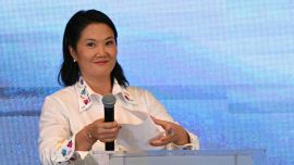 Elecciones en Perú: en un final increíble, Keiko Fujimori vuelve a liderar el conteo por apenas 650 votos