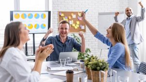Las empresas invierten en la retención de personal