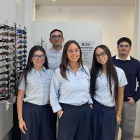 Se independizó, fundó su empresa y hoy marca tendencia en el mundo óptico