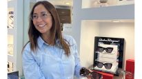 Se independizó, fundó su empresa y hoy marca tendencia en el mundo óptico