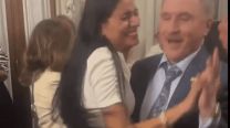 Video: el desenfrenado baile de Peter Lamelas, el embajador de Estados Unidos en Argentina