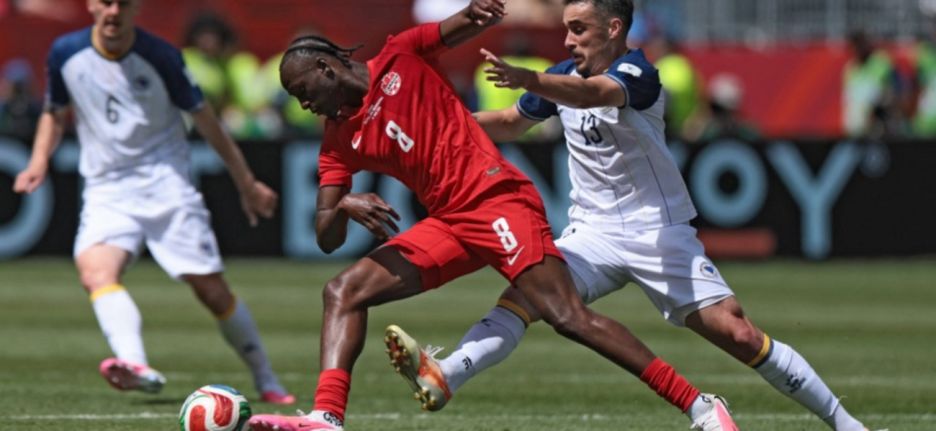 Canadá vs Bosnia