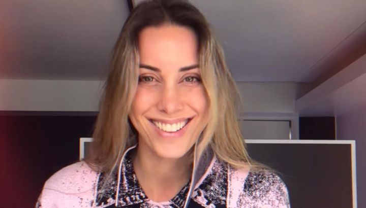 Anita Espasandin, la novia de Benjamín Vicuña, mostró cómo quedó la nueva decoración de su living