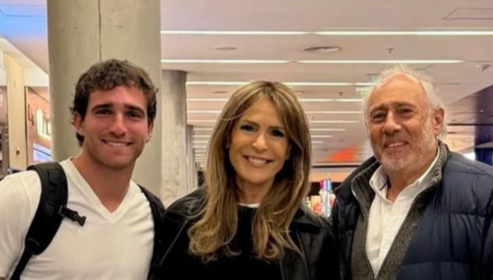 Rosella Della Giovampaola, Gustavo Yankelevich y Valentín viajaron a Nueva York para conocer al nuevo integrante de la familia