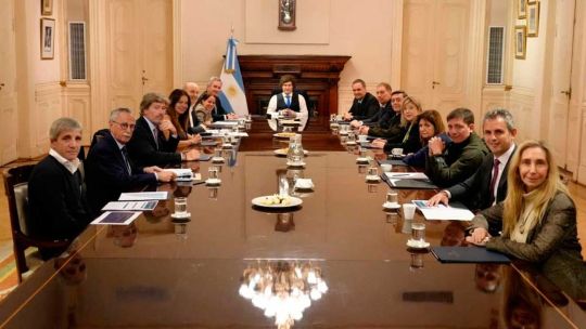 El Gobierno asegura que busca llevar el salario mínimo por encima de $1 millón