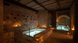 Azur Hotel & Spa