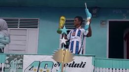 Furor por el Mundial 2026: transformó su casa en un santuario de Lionel Messi y la Selección Argentina