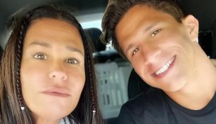 Carolina Baldini y su hijo Giuliano Simeone