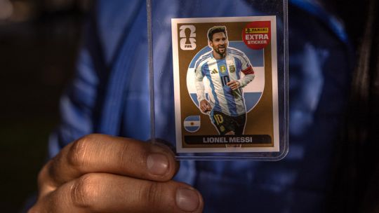 ​​Messi World Cup sticker mania spurs black market in Argentina