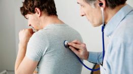 Crecen los casos de enfermedades respiratorias y especialistas llaman a vacunarse
