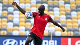Ácido, secuestro y gloria: la increíble historia de Yoane Wissa, autor del primer gol de Congo en un Mundial