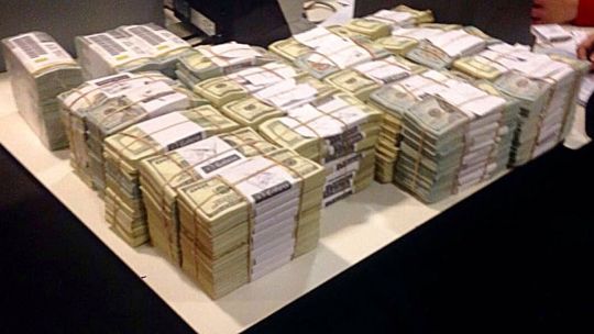 El Banco Galicia confirmó que hay más de 5 millones de dólares de Florencia Kirchner listos para ser decomisados