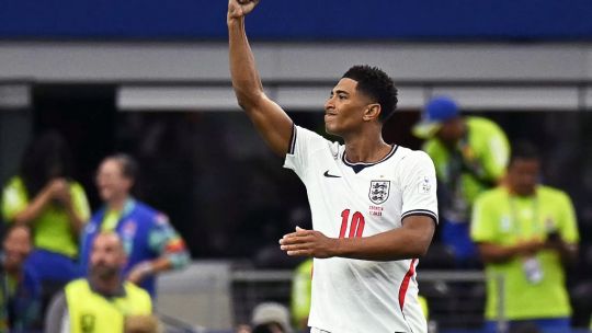 Jude Bellingham hace historia con un nuevo récord en el debut triunfal de Inglaterra en la Copa del Mundo