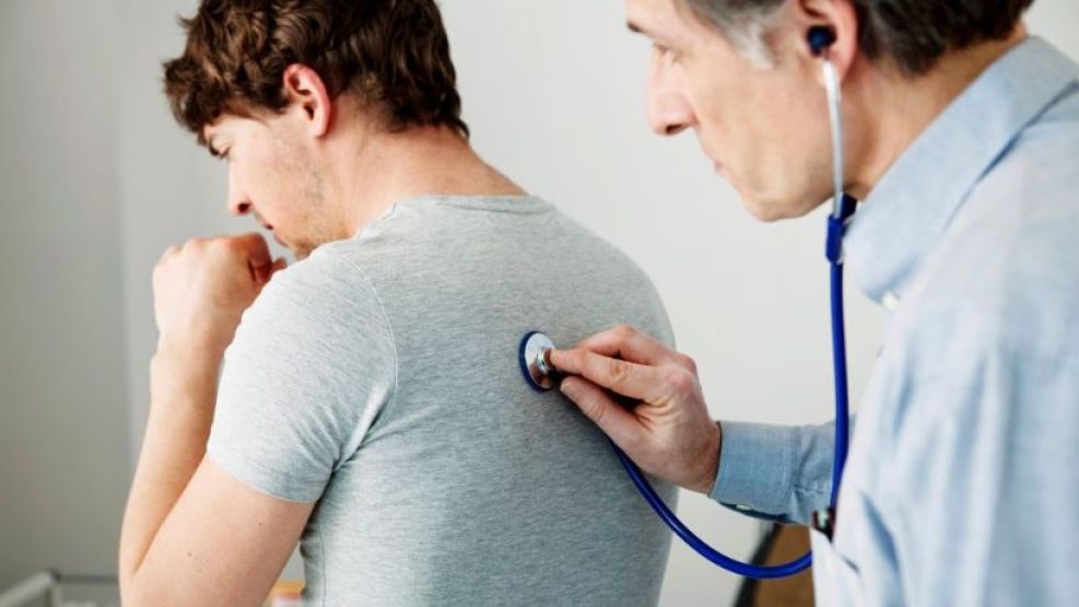 Crecen los casos de enfermedades respiratorias y especialistas llaman a vacunarse