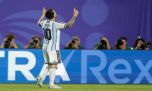 Gana caminando: el video de Messi parado en la jugada previa a su tercer gol