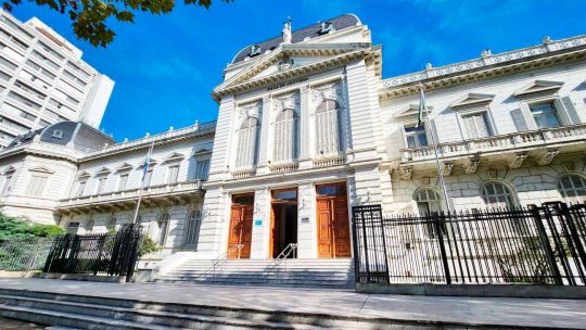 Una Argentina donde los fallos se contradicen y las prioridades parecen haberse extraviado