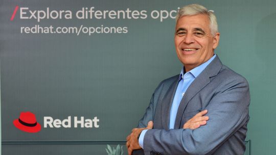 20 años de Red Hat en Argentina: de la revolución Linux a la era de la inteligencia artificial abierta