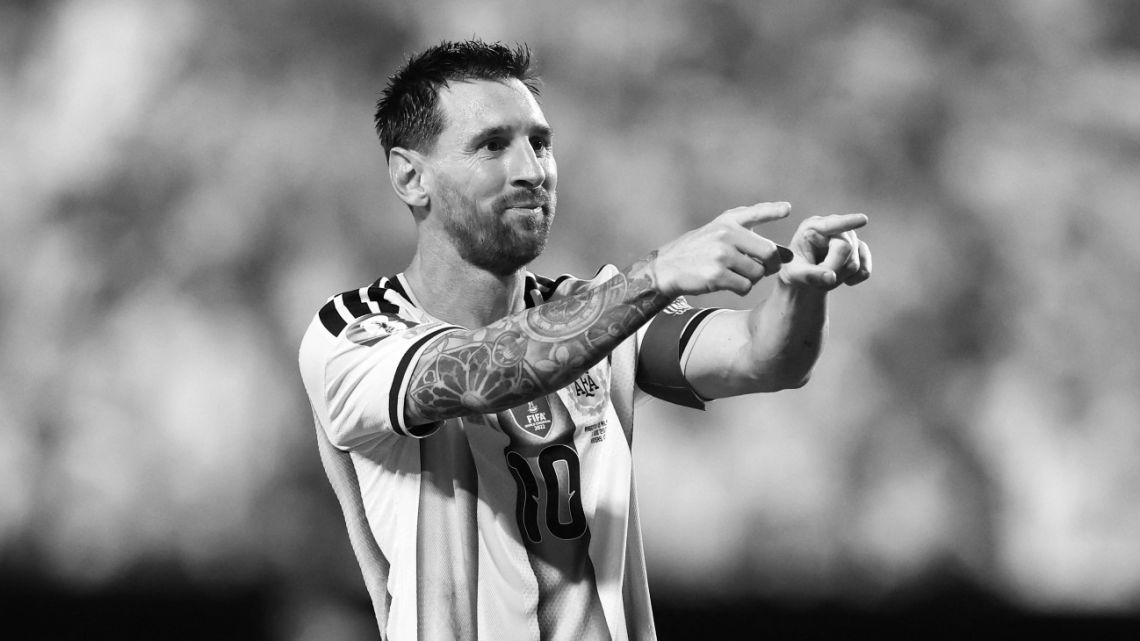 Unstoppable Messi hits another high with Selección’s solid support
