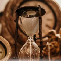 Cómo la hipnosis regresiva ayuda a sanar emociones profundas