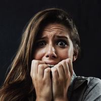 Cómo la hipnosis regresiva ayuda a sanar emociones profundas