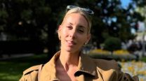 Anita Espasandin dio cátedra de estilo con su selección de vestidos en España: volados, frutillas y flores