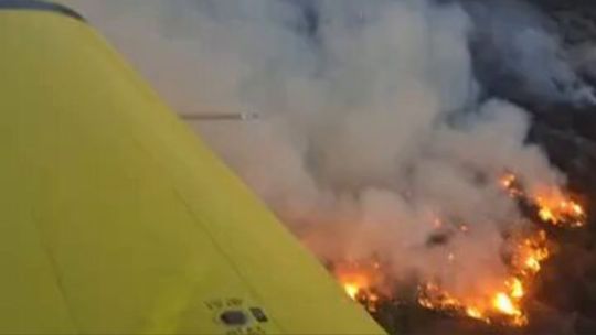 Salta: el incendio en Cafayate ya arrasó 200 hectáreas y llevará semanas contenerlo