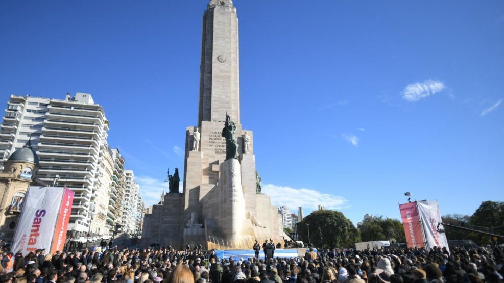 Acto por el Día de la Bandera en Rosario 20062026