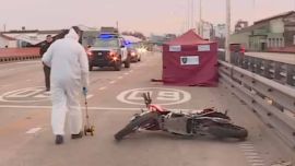 Murió un motociclista en la Autopista 9 de Julio y un auto involucrado en el hecho se dio a la fuga
