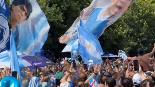 Argentina vs Austria: miles de hinchas coparon Dallas con un masivo banderazo