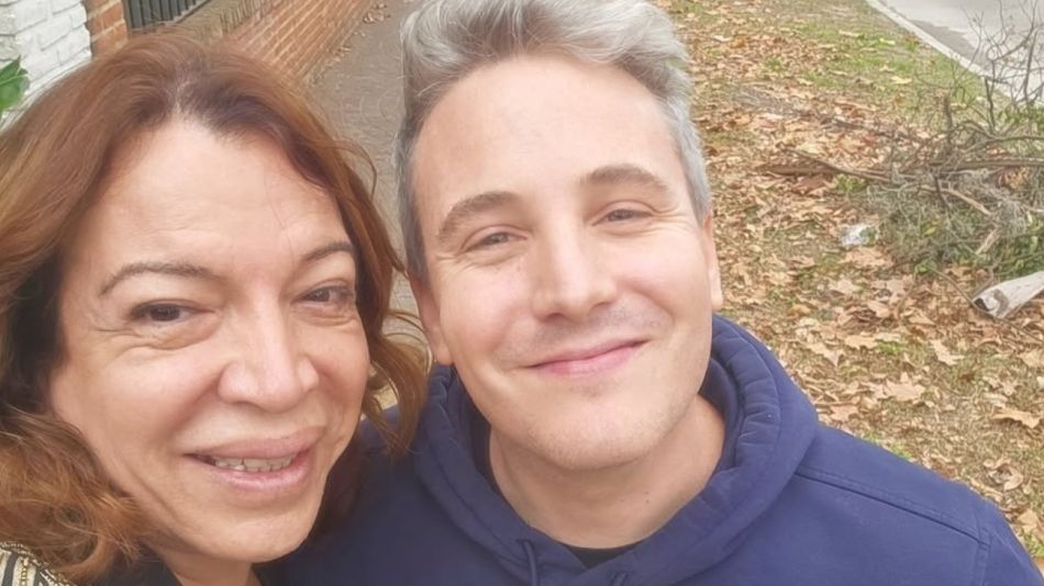 Lizy Tagliani y Sebastián Nebot