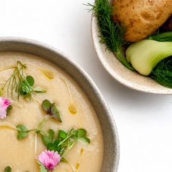 Sopa de coliflor.