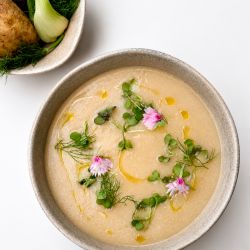 Sopa de coliflor.