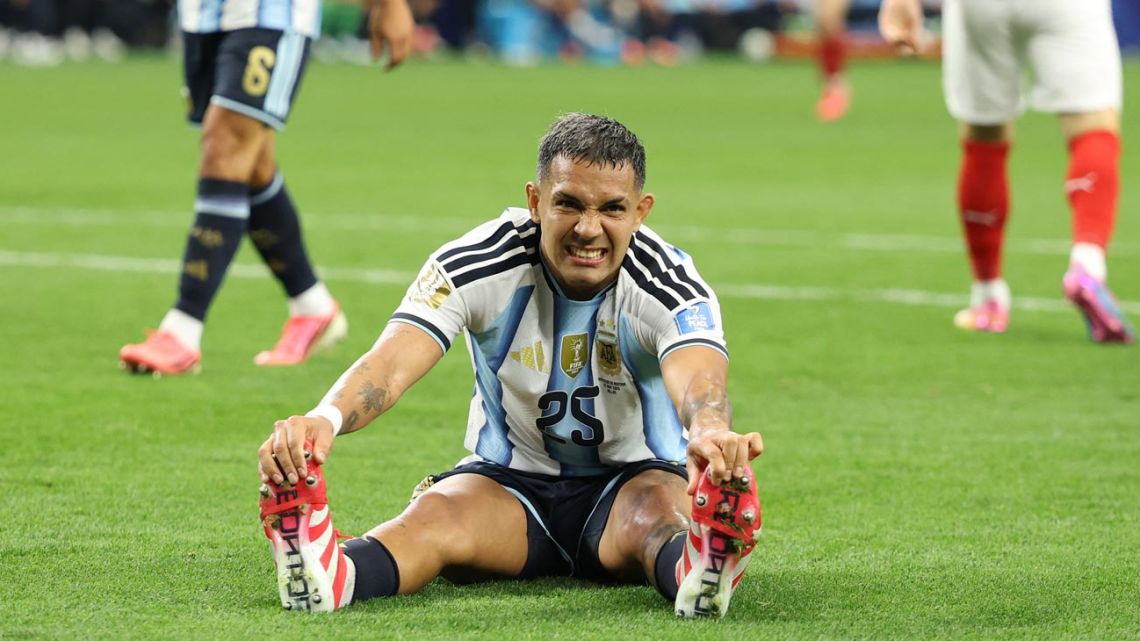 Facundo Medina, chave argentina na Copa do Mundo de 2026: figura-chave e assistência de luxo para Messi na vitória contra a Áustria Facundo Medina, chave argentina na Copa do Mundo de 2026: figura-chave e assistência de luxo para Messi na vitória contra a Áustria