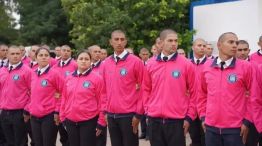 Uniforme rosado en la Policía del Chaco.
