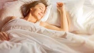 Cuáles son los beneficios sobre dormir en camas separadas.  