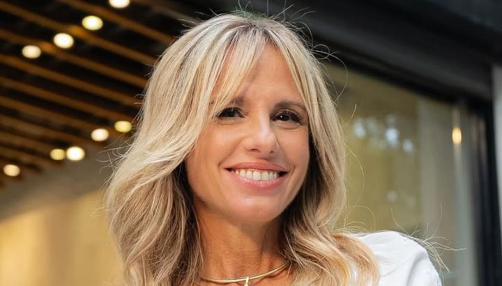 Así son las soñadas vacaciones de Mariana Fabbiani en Europa: moda, momentos "inolvidables" y relax