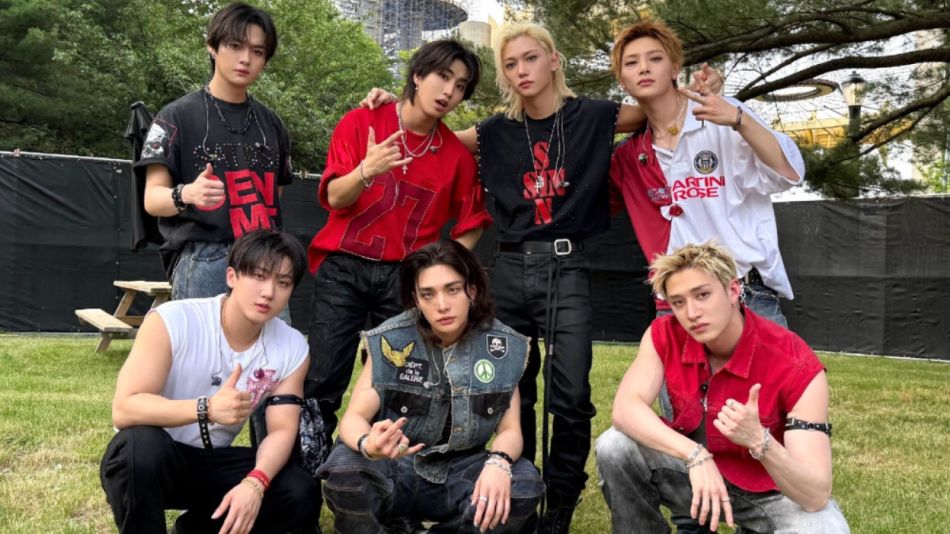 Stray Kids