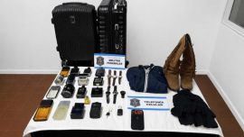 Detuvieron en Ezeiza a una presunta “viuda negra” que era integrante de la Policía de Seguridad Aeroportuaria