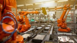 La industria salió al cruce del decreto de Milei que flexibiliza la importación de maquinaria usada: "Es un paso atrás"