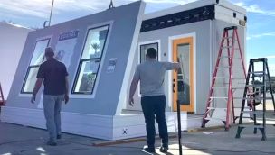 Elon Musk vive en una casa prefabricada en Texas