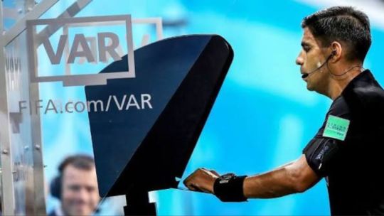 Rusia 2018 y la revolución del VAR en el fútbol: el fin del arbitraje tradicional