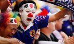 Video: los hinchas japoneses se argentinizan en el Mundial y bailan cumbia villera