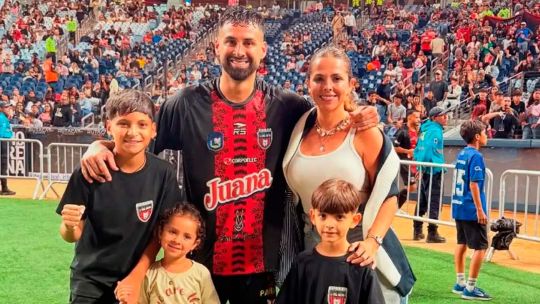 Quién es Lucas Trejo, el futbolista argentino que busca a su esposa e hijos tras el desastre en Venezuela