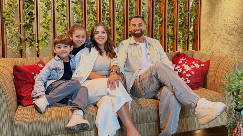 Lucas Trejo, su esposa e hijos