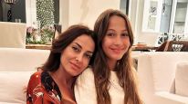 Débora Bello y Nina Torres