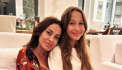 Débora Bello y Nina Torres