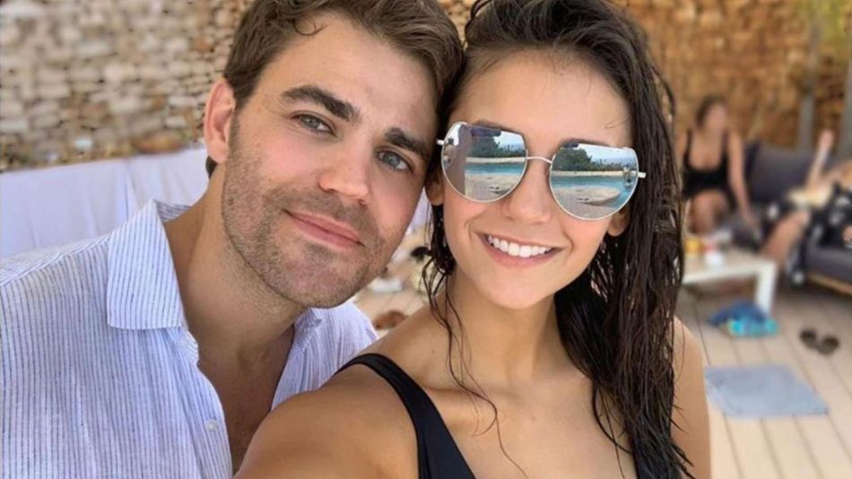 Nina Dobrev y Paul Wesley