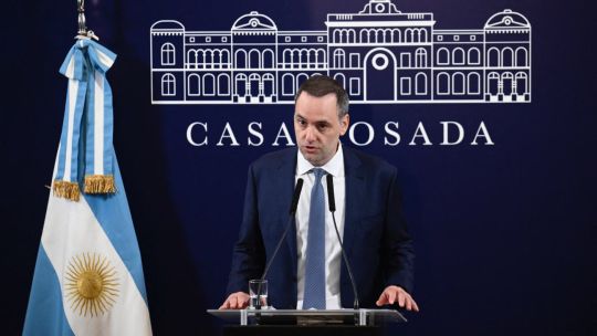 El poder termina (FIN), la política empieza