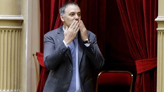 La Justicia le otorgó 15 días más a Adorni para justificar sus bienes
