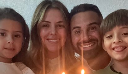 Lucas Trejo, su esposa Yani Maranella y sus hijos Aarón y Ainhoa
